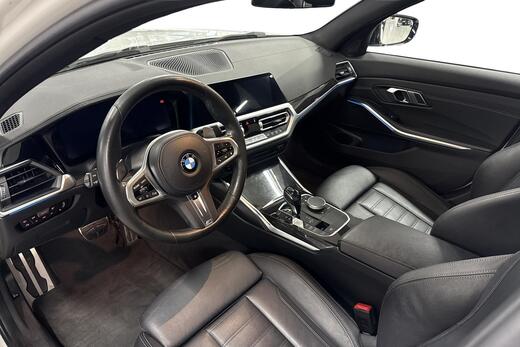 BMW 330 vaihtoauto