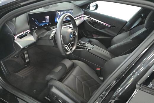 BMW i5 vaihtoauto