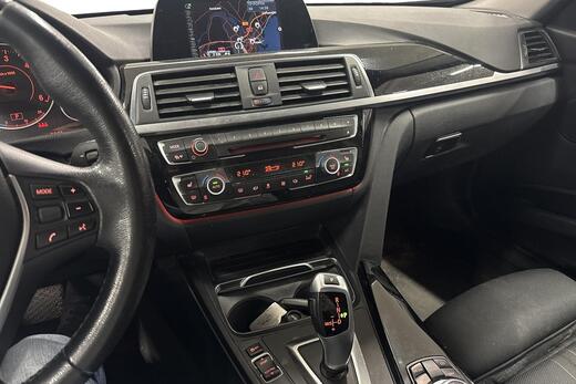 BMW 320 vaihtoauto