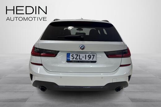 BMW 320 vaihtoauto