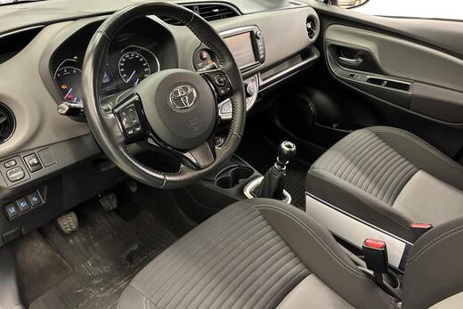 Toyota Yaris vaihtoauto