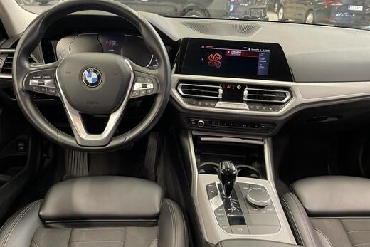 BMW 320 vaihtoauto