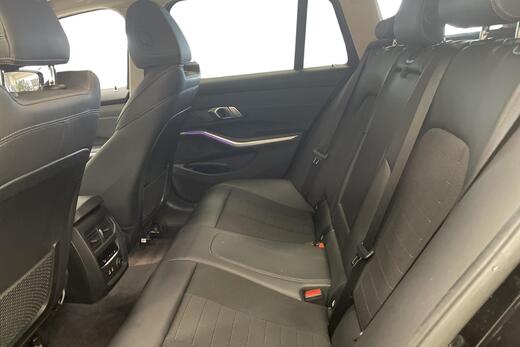 BMW 320 vaihtoauto