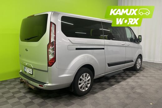 Ford Tourneo Custom vaihtoauto