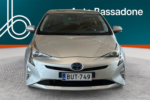Toyota Prius vaihtoauto
