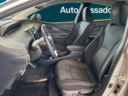 Toyota Prius vaihtoauto