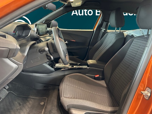 Peugeot e-2008 vaihtoauto