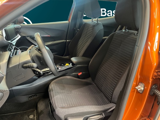 Peugeot e-2008 vaihtoauto