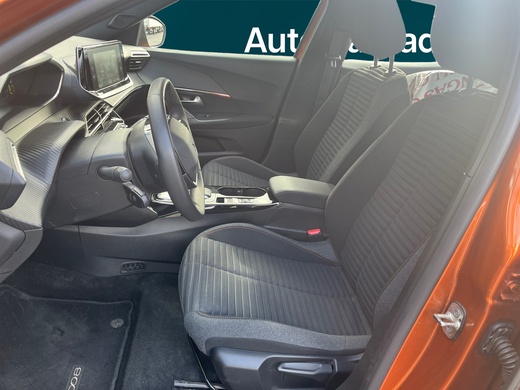 Peugeot e-2008 vaihtoauto