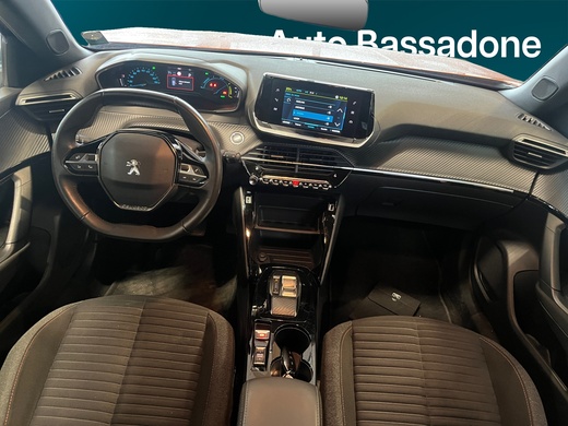 Peugeot e-2008 vaihtoauto