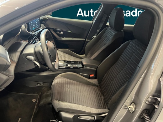 Peugeot e-2008 vaihtoauto