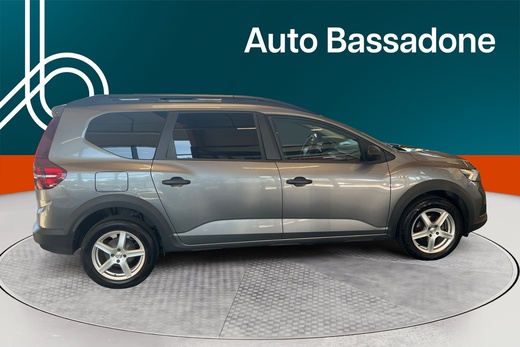 Dacia Jogger vaihtoauto