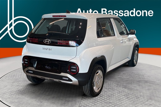 Hyundai INSTER vaihtoauto