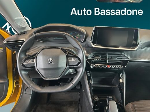 Peugeot e-208 vaihtoauto