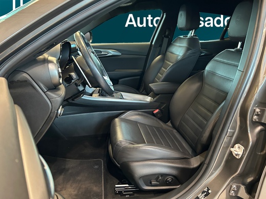 Alfa Romeo Tonale vaihtoauto