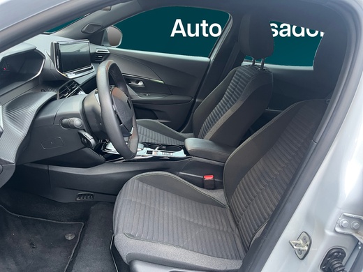 Peugeot e-2008 vaihtoauto