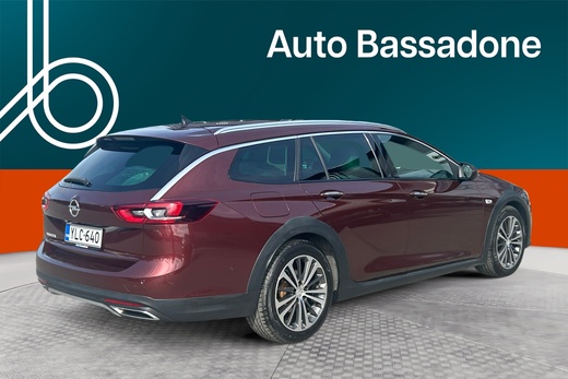 Opel Insignia vaihtoauto