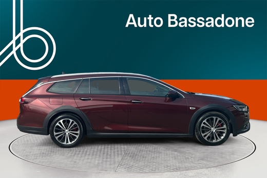 Opel Insignia vaihtoauto