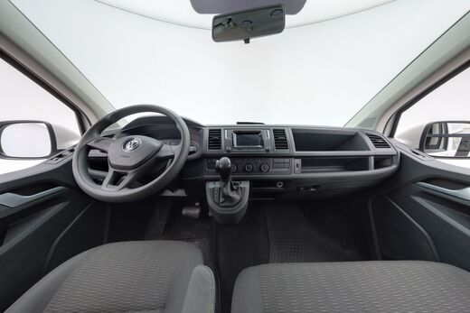 Volkswagen Caravelle vaihtoauto