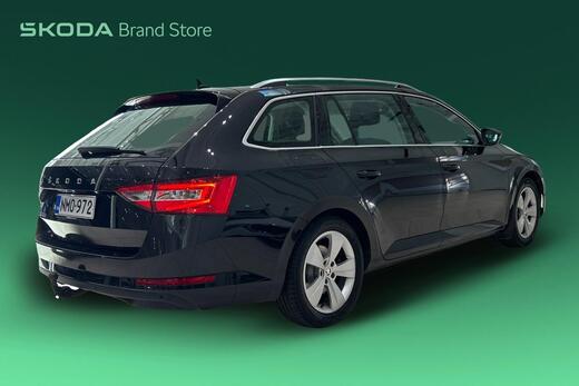 Skoda Superb vaihtoauto