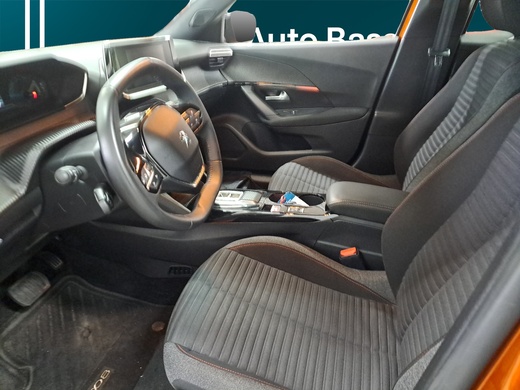 Peugeot e-2008 vaihtoauto