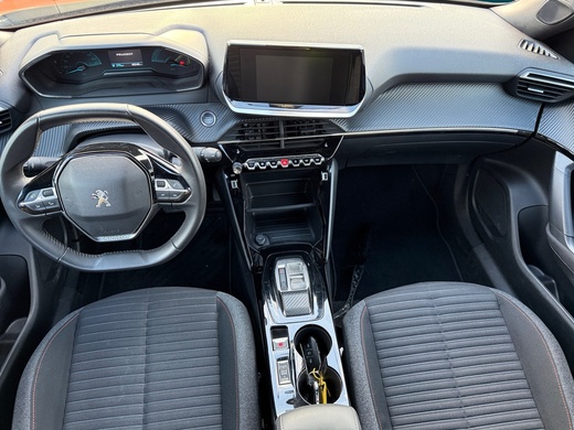 Peugeot e-2008 vaihtoauto