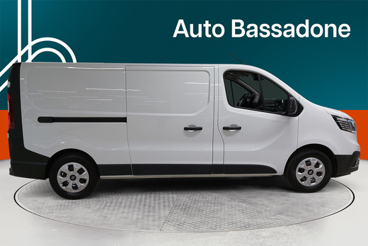Renault Trafic vaihtoauto