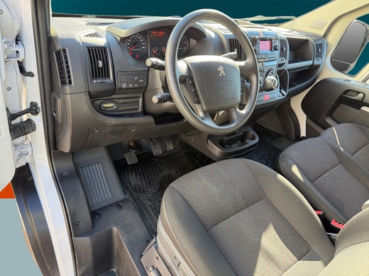 Peugeot Boxer vaihtoauto