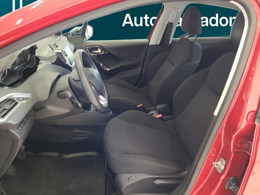 Peugeot 208 vaihtoauto
