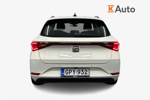 SEAT Leon Sportstourer vaihtoauto