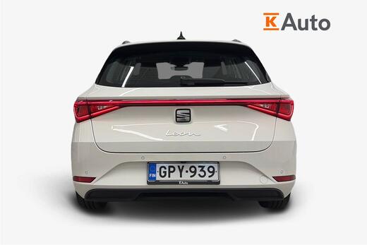 SEAT Leon Sportstourer vaihtoauto