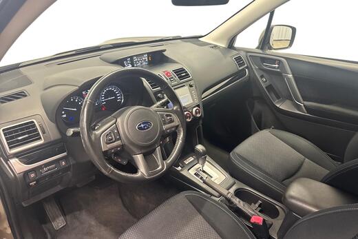 Subaru Forester vaihtoauto
