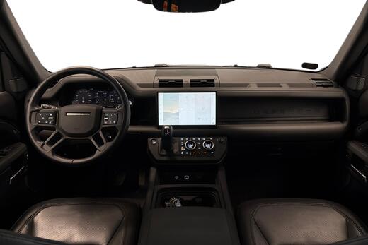 Land Rover Defender vaihtoauto