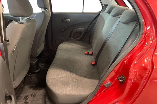 Nissan Micra vaihtoauto