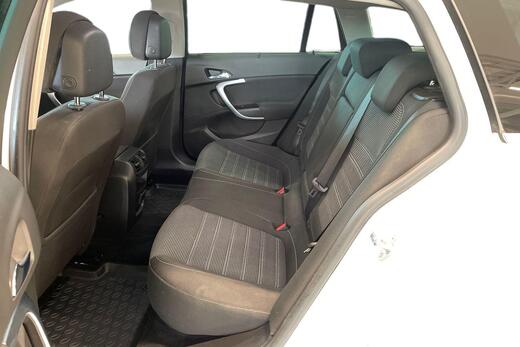 Opel Insignia vaihtoauto