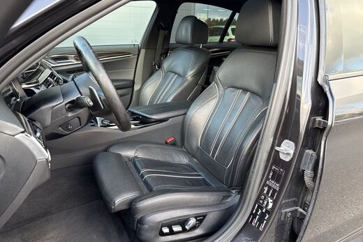 BMW M5 vaihtoauto