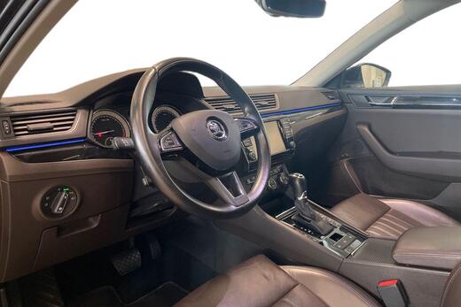 Skoda Superb vaihtoauto