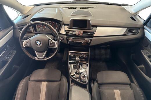 BMW 225 vaihtoauto