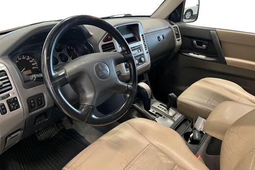 Mitsubishi Pajero vaihtoauto