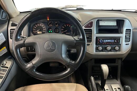 Mitsubishi Pajero vaihtoauto