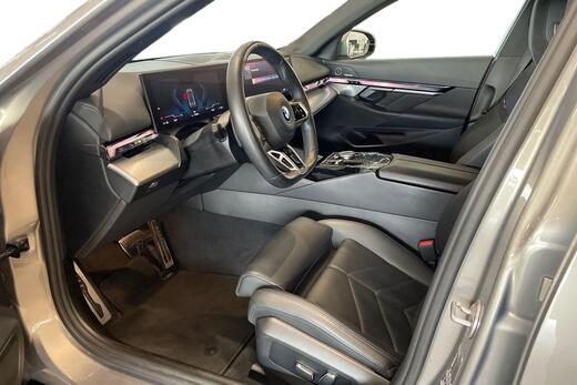 BMW i5 vaihtoauto