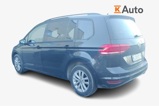 Volkswagen Touran vaihtoauto