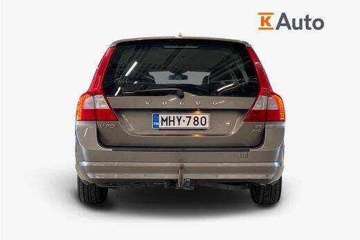 Volvo V70 vaihtoauto