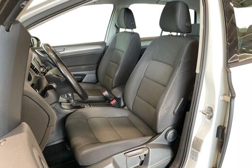 Volkswagen Golf Sportsvan vaihtoauto