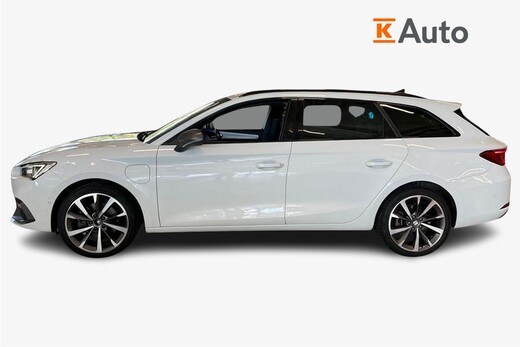 SEAT Leon Sportstourer vaihtoauto