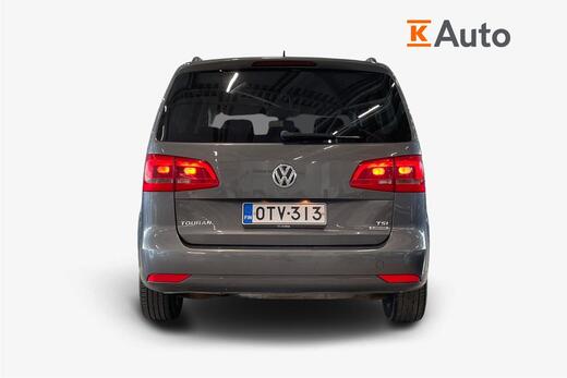 Volkswagen Touran vaihtoauto