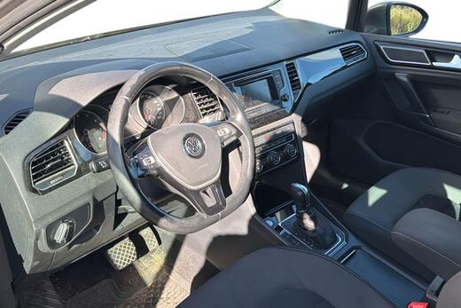 Volkswagen Golf Sportsvan vaihtoauto