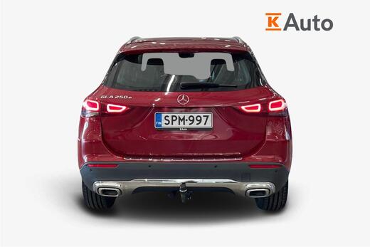 Mercedes-Benz GLA vaihtoauto