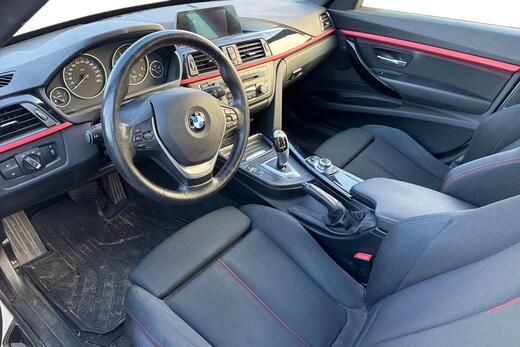 BMW 320 vaihtoauto