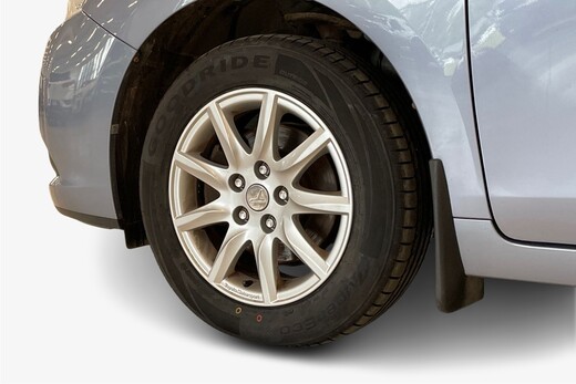 Toyota Verso vaihtoauto
